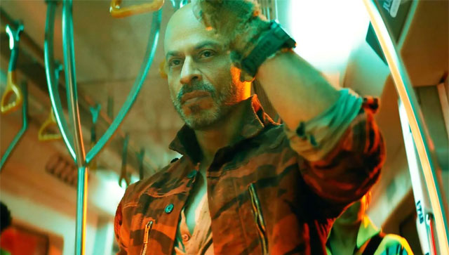 Jawan: Shah Rukh Khan and his embodiment of the 'Angry Young Man' once created by Amitabh Bachchan Jawan: Shah Rukh Khan and his embodiment of the 'Angry Young Man' once created by Amitabh Bachchan