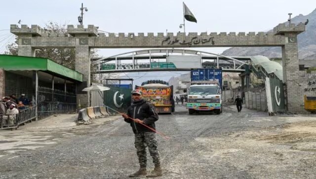 Pakistan, Afghanistan Reopen Torkham Border Crossing After 10-day ...