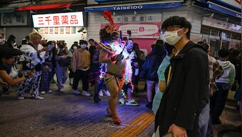 Alcohol banned at Tokyo Halloween hotspot a year after Seoul stampede