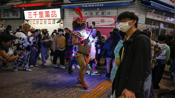 Alcohol banned at Tokyo Halloween hotspot a year after Seoul stampede