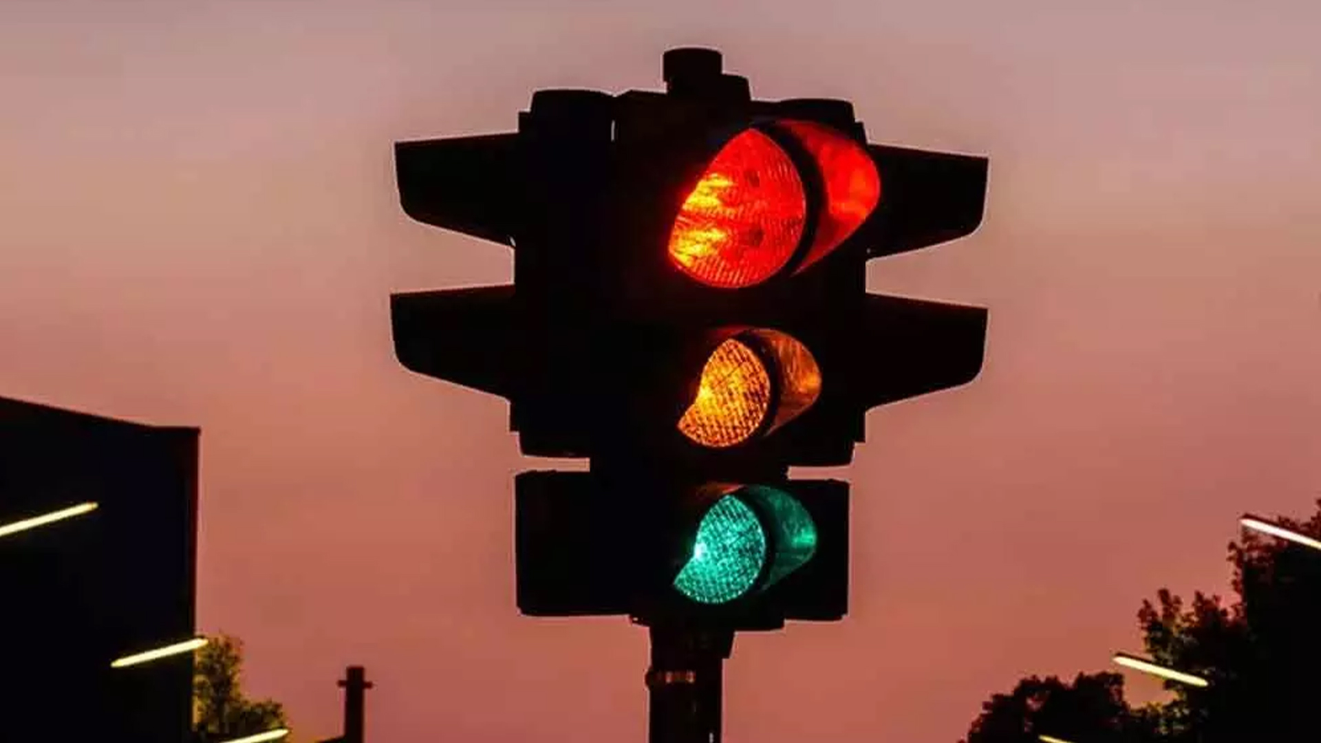 AI-assisted traffic lights from Google will help fight jams and congestion in India AI-assisted traffic lights from Google will help fight jams and congestion in India