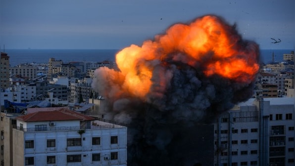 Can Israel and Hamas be held accountable for war crimes against civilians?