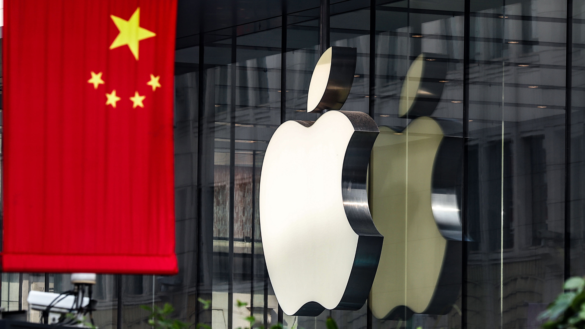 Apple is set to comply with China’s new app store and internet laws. Here’s why its bad news for everyone Apple is set to comply with China’s new app store and internet laws. Here’s why its bad news for everyone