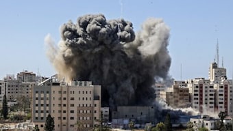 Israel urges citizens to immediately leave Egypt, Jordan