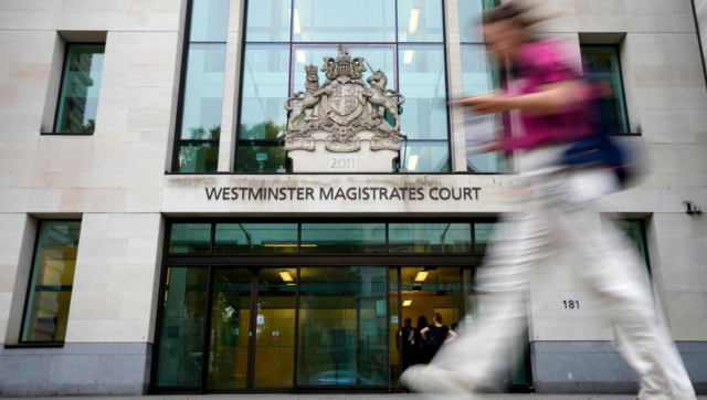 British Sikh jailed for nine years for threating to kill Queen Elizabeth British Sikh jailed for nine years for threating to kill Queen Elizabeth