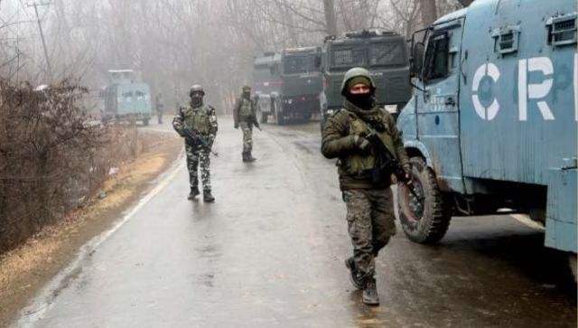 J&K: Terrorists shoot dead migrant labourer from Uttar Pradesh in Pulwama J&K: Terrorists shoot dead migrant labourer from Uttar Pradesh in Pulwama