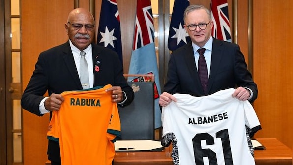 Fijian prime minister 'more comfortable dealing with traditional friends' like Australia than China