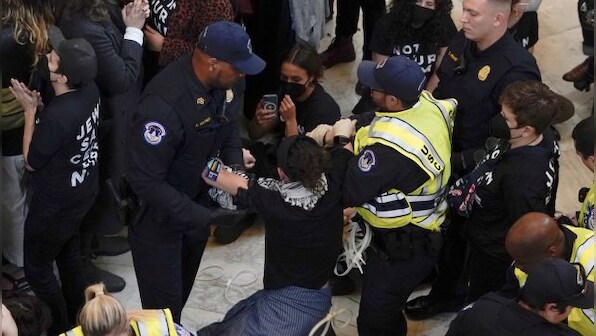 US Capitol police arrests about 300 demonstrators gathered urging ceasefire in Gaza