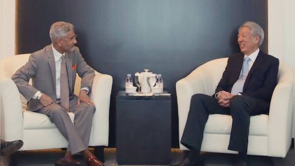 Jaishankar, Singapore's Senior Minister discuss 'global landscape, challenges'