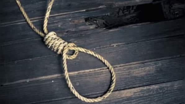 Seven members of family found dead at their residence in Gujarat's Surat; police suspect mass suicide