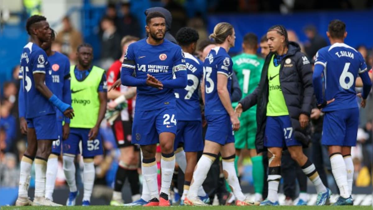 Premier League: Chelsea slump again as Eddie Nketiah shines for five-star Arsenal