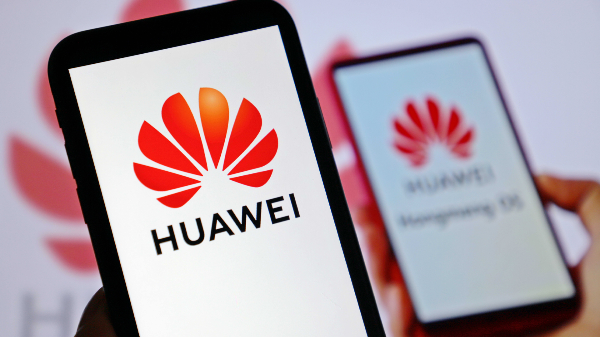 Chinese smartphone production in decline for 8 months straight in 2023 Chinese smartphone production in decline for 8 months straight in 2023