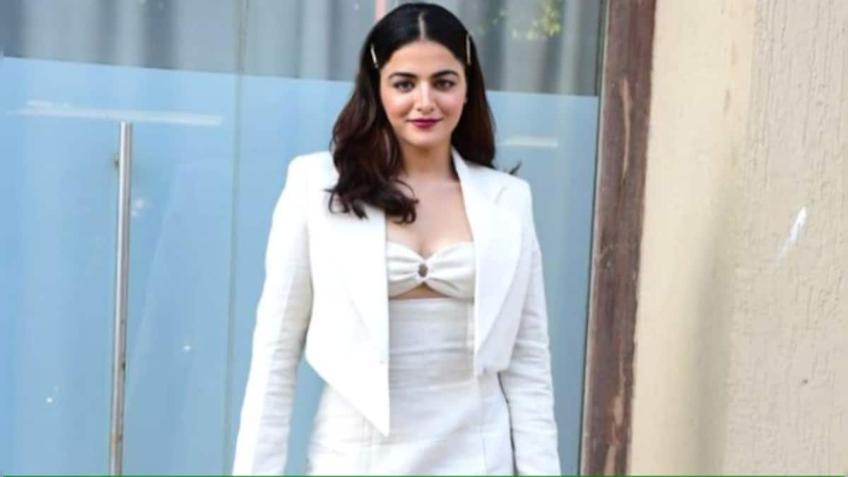 Wamiqa Gabbi 'looks like a wow' as she joins viral meme fest