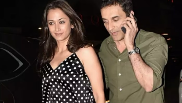 Gayatri Joshi & husband Vikas Oberoi escape horrific car accident: Why rates of mishap are so high in Italy? Gayatri Joshi & husband Vikas Oberoi escape horrific car accident: Why rates of mishap are so high in Italy?