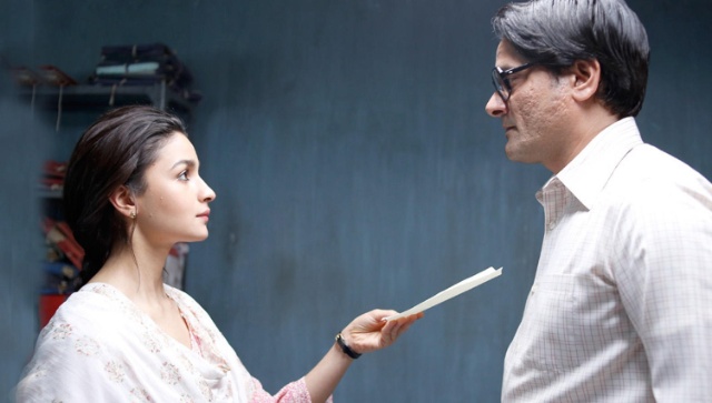 Jaideep Ahlawat reveals working on Raazi gave him nightmares, says, ‘Alia Bhatt threatened to block my number if…’ Jaideep Ahlawat reveals working on Raazi gave him nightmares, says, ‘Alia Bhatt threatened to block my number if…’