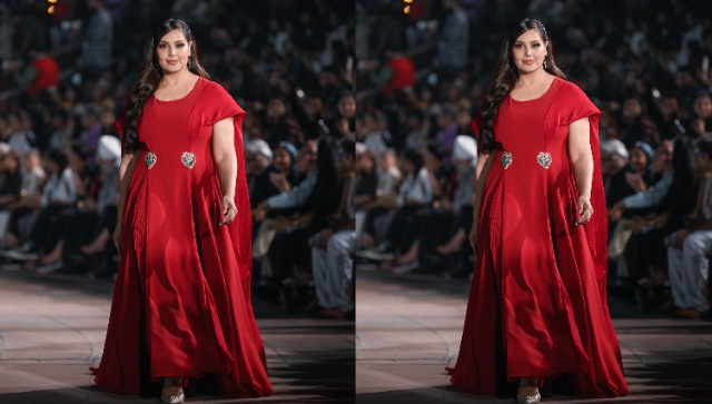 Lakme Fashion Week: Bipasha Basu looked smashing in Bibhu Mohapatra’s collection Lakme Fashion Week: Bipasha Basu looked smashing in Bibhu Mohapatra’s collection