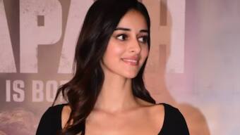 WATCH: Ananya Panday’s bodycon dress for Tiger Shroff and Kriti Sanon's Ganapath screening is killer