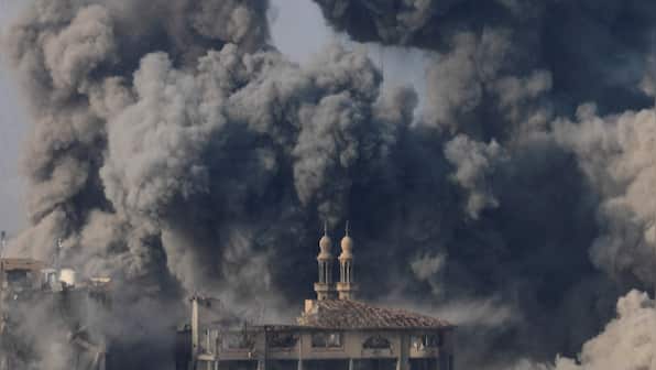 Egypt agrees to send aid to Gaza, will not allow refugees