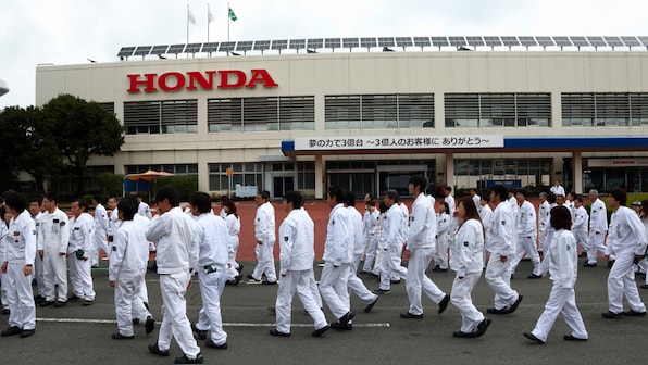 Honda all set to launch their own self-driving cab service in Japan by 2026, announces CEO
