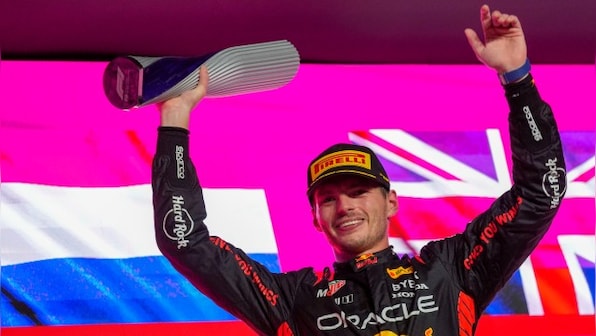 Formula 1: Max Verstappen claims 14th win of memorable title-winning campaign at Qatar GP