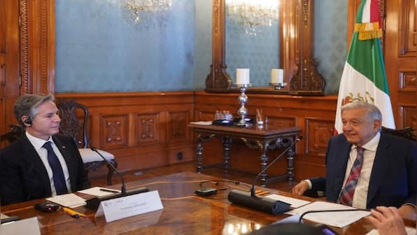 US, Mexico vow to do more to curb migration, drug flows