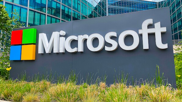 Microsoft races ahead of Google in profiting from Generative AI as Alphabet struggles with cloud