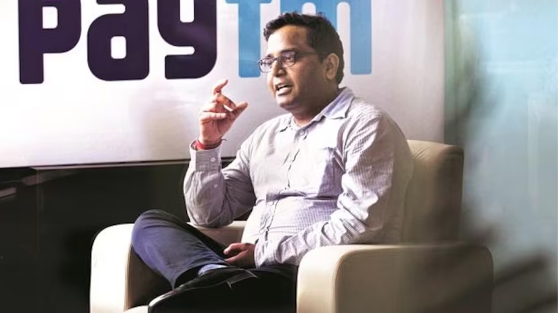 Paytm CEO & Founder, Vijay Shekhar Sharma, sets up Rs 30 cr fund to invest in AI and EV startups Paytm CEO & Founder, Vijay Shekhar Sharma, sets up Rs 30 cr fund to invest in AI and EV startups