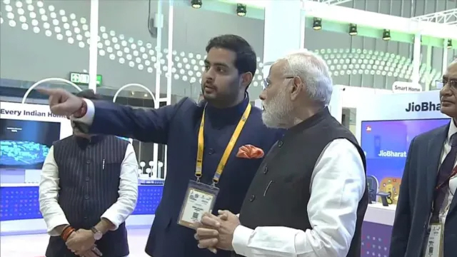 Reliance Jio unveils JioSpaceFiber, India's first satellite-based giga fiber service for nationwide high-speed broadband Reliance Jio unveils JioSpaceFiber, India's first satellite-based giga fiber service for nationwide high-speed broadband