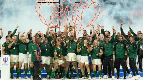 Rugby World Cup: South Africa beat New Zealand by a point to win record fourth title