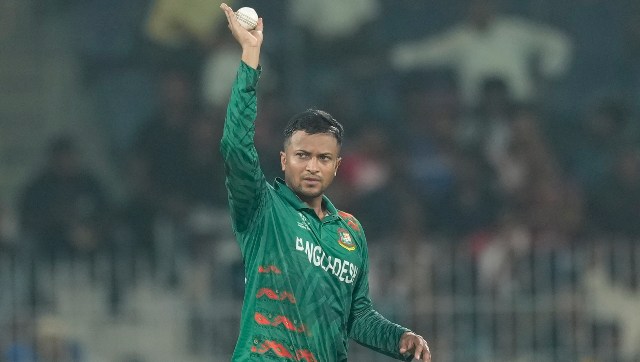 Video of Shakib Al Hasan slapping a fan goes viral as Bangladesh star wins parliament seat election Video of Shakib Al Hasan slapping a fan goes viral as Bangladesh star wins parliament seat election
