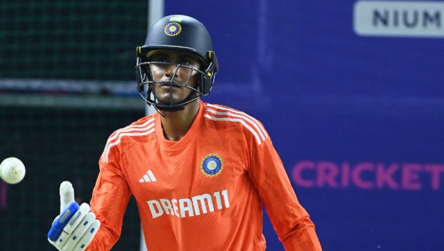 India vs Pakistan, World Cup 2023: Shubman Gill returns to nets ahead of clash, bats for almost an hour India vs Pakistan, World Cup 2023: Shubman Gill returns to nets ahead of clash, bats for almost an hour