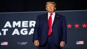 New York judge orders hold on canceling Trump's business licenses