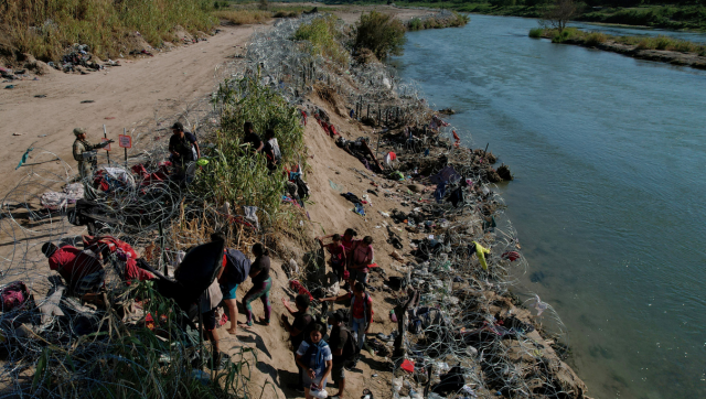 US: Biden to follow Trump's policy, will build new border wall US: Biden to follow Trump's policy, will build new border wall