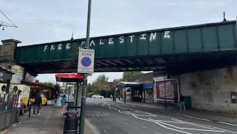 UK orders police to 'use full force of law' against supporters of Hamas