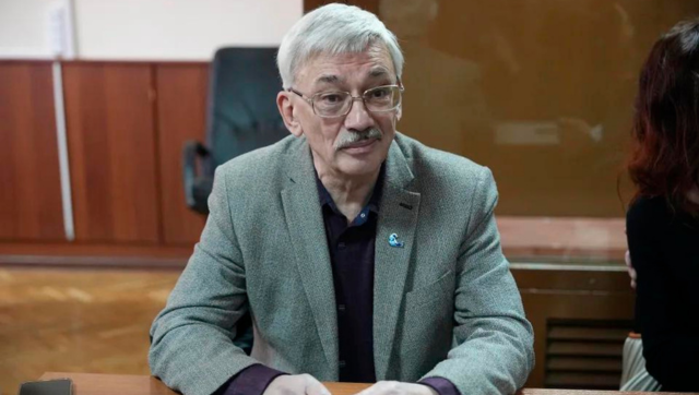 Russia seek to fine Human Rights activist for 'discrediting' nation's army fighting Ukraine war Russia seek to fine Human Rights activist for 'discrediting' nation's army fighting Ukraine war