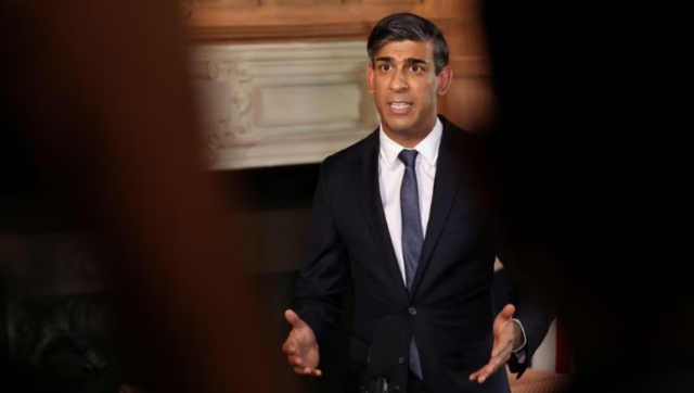 UK PM Rishi Sunak faces leadership test over Rwanda migrant plan UK PM Rishi Sunak faces leadership test over Rwanda migrant plan