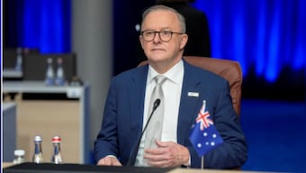 Australian federal MPs, including PM Albanese, back vote calling on UK, US to free Julian Assange