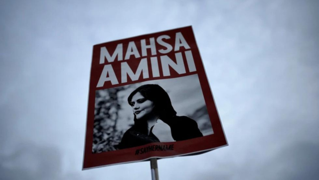 Iran sentences two journalists who covered Mahsa Amini's death for working with the US Iran sentences two journalists who covered Mahsa Amini's death for working with the US