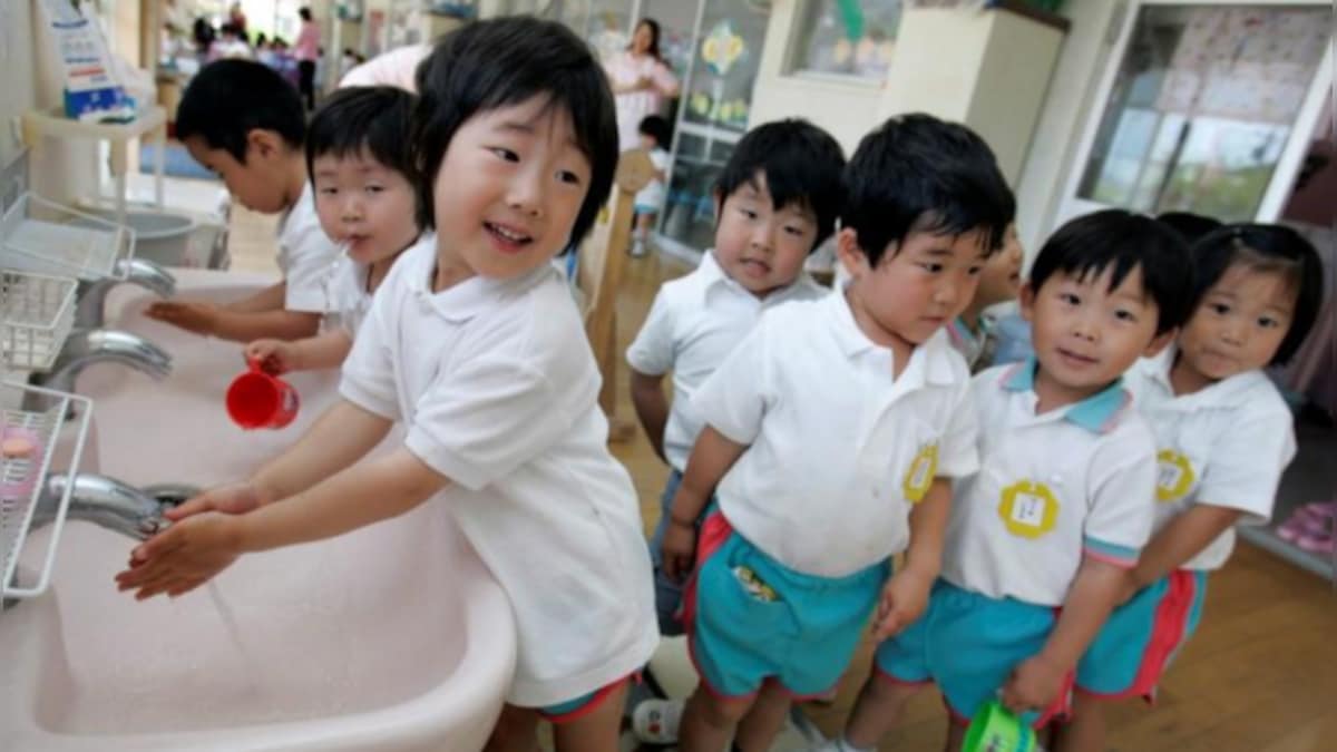 Pitter-patter: Why Japan is giving jobs to toddlers at nursing homes