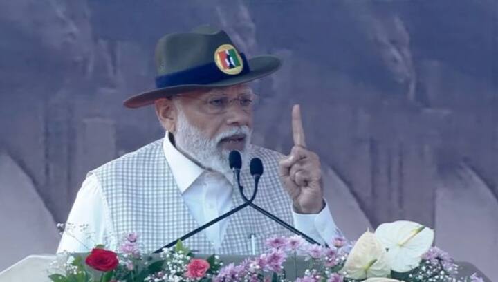 We have to make India a developed country in next 25 years: PM Modi