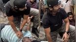 Viral Video: Gurmeet Choudhary gives CPR to man who collapsed on Mumbai road, wins hearts