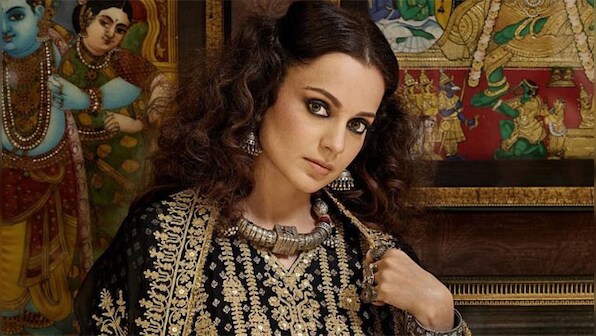 Kangana Ranaut becomes the first woman to set Raavan's effigy ablaze in 50 years of Raavan Dahan at Red Fort