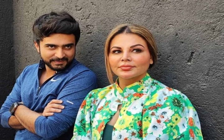 Rakhi Sawant reveals Adil Khan Durrani took loan from her, shares PHOTOS of agreement