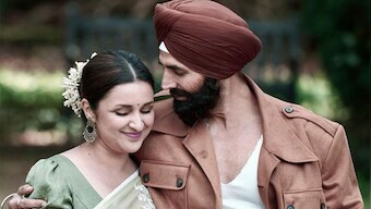 Akshay Kumar and Parineeti Chopra give us a glimpse of their romantic song from 'Mission Raniganj'