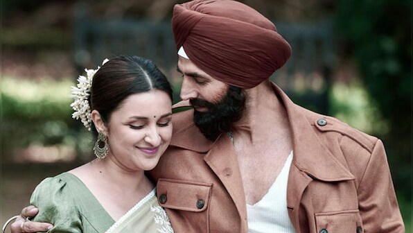Akshay Kumar and Parineeti Chopra give us a glimpse of their romantic song from 'Mission Raniganj'