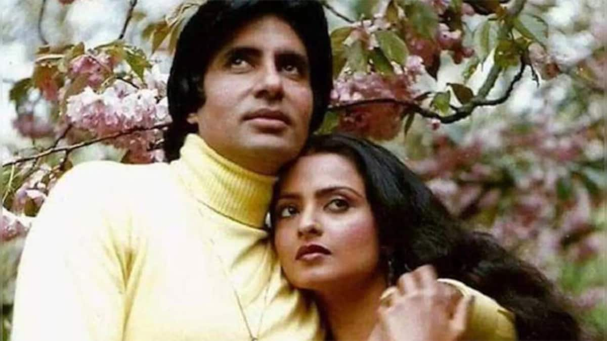 When Rekha confessed her love for Amitabh Bachchan on national television, said 'Of course I am in love with him'