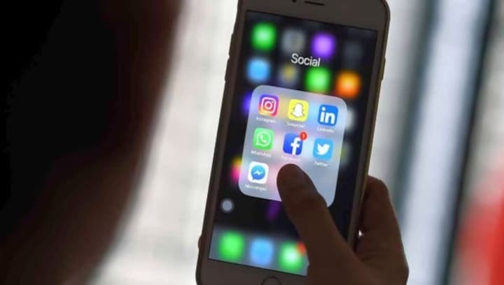 Social media platforms struggle to contain misinformation on Israel-Hamas war