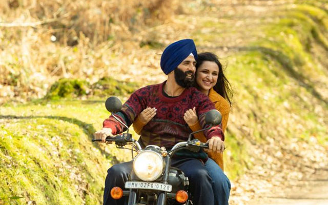 Mission Raniganj: Akshay Kumar and Parineeti Chopra's new song 'Keemti' out now Mission Raniganj: Akshay Kumar and Parineeti Chopra's new song 'Keemti' out now