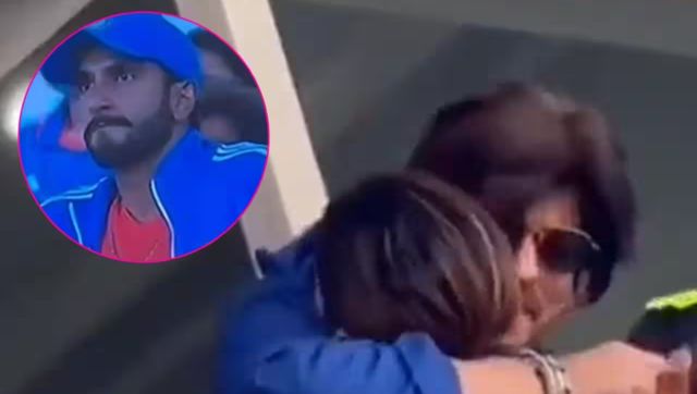 ICC World Cup Final 2023: Video of Shah Rukh Khan hugging Deepika Padukone and ignoring Ranveer Singh goes viral ICC World Cup Final 2023: Video of Shah Rukh Khan hugging Deepika Padukone and ignoring Ranveer Singh goes viral