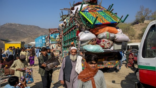 Pakistan's brutal expulsion of Afghans: The unbearable weight of hypocrisy